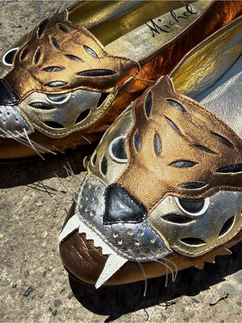 Enzo De Roma Tiger Vintage Flats